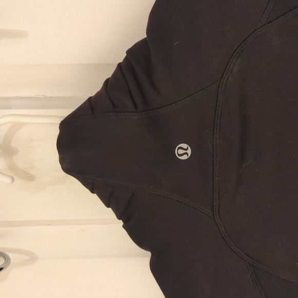 Lululemon Jacket - Picture 5 of 6